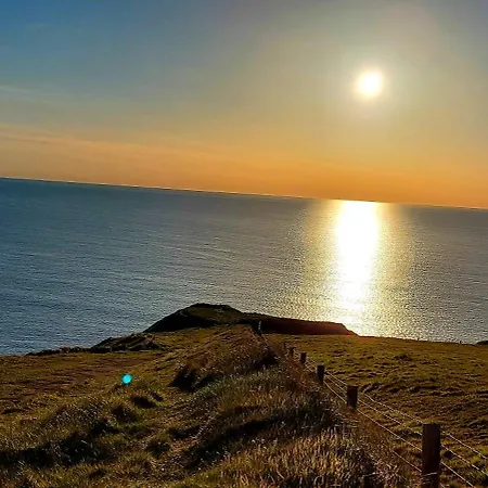 Coastal Hideaway Pod Affittacamere *